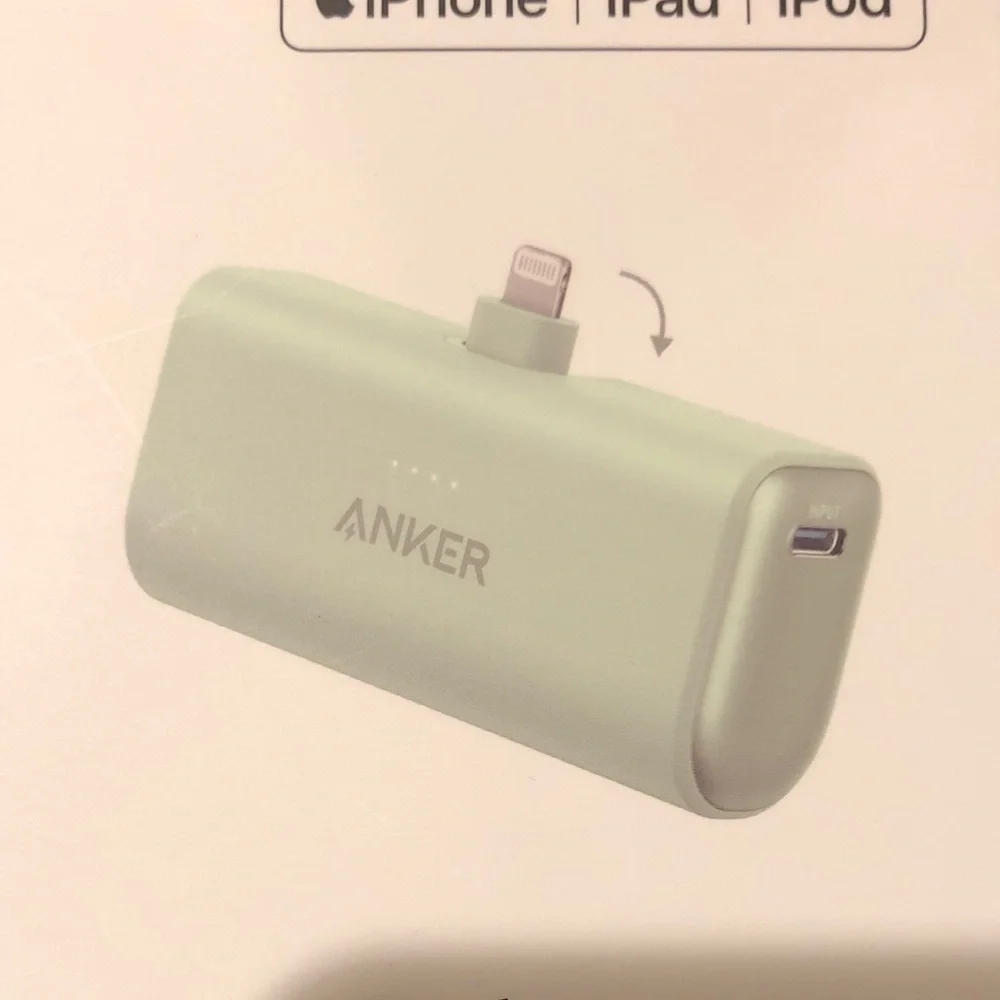 Anker Nano Power Bank in Light Green